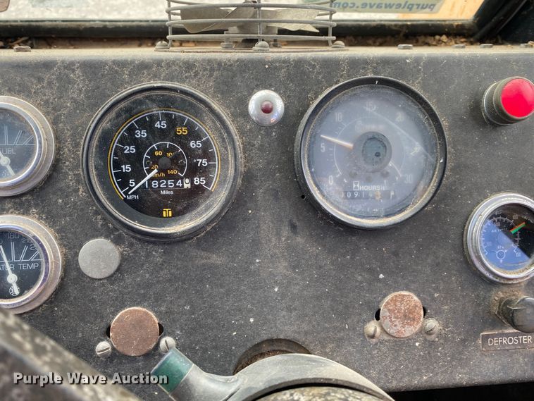 image for item DM4185 Badger 670  wheeled excavator