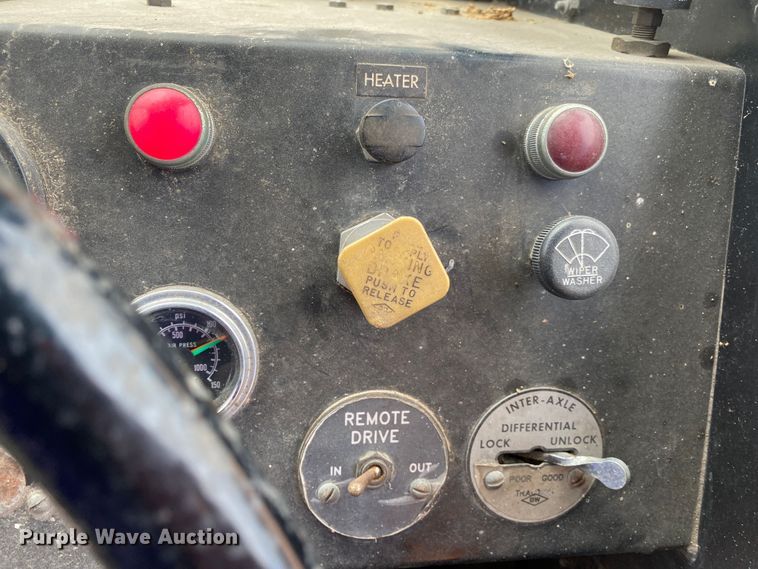 image for item DM4185 Badger 670  wheeled excavator