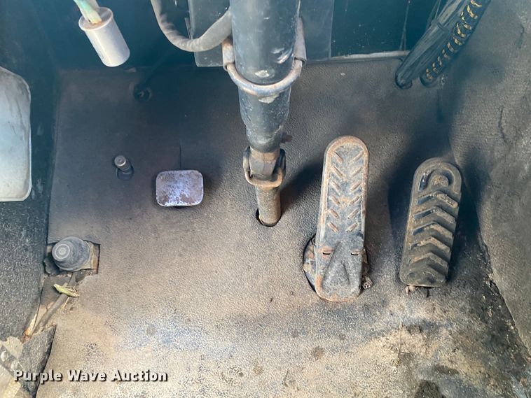 image for item DM4185 Badger 670  wheeled excavator