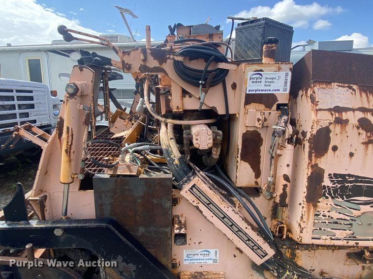 image for item DM4190 LeeBoy L8500T  paver