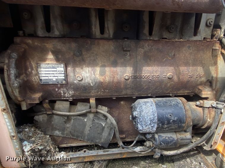 image for item DM4190 LeeBoy L8500T  paver