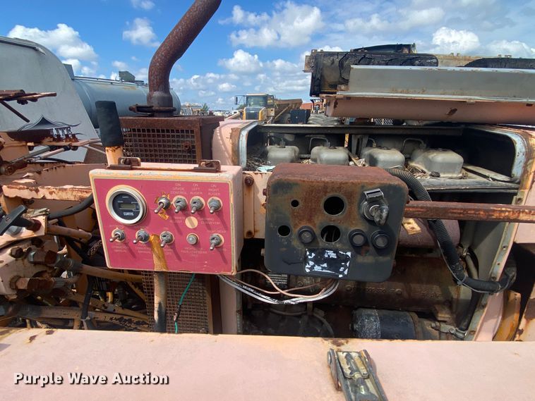 image for item DM4190 LeeBoy L8500T  paver