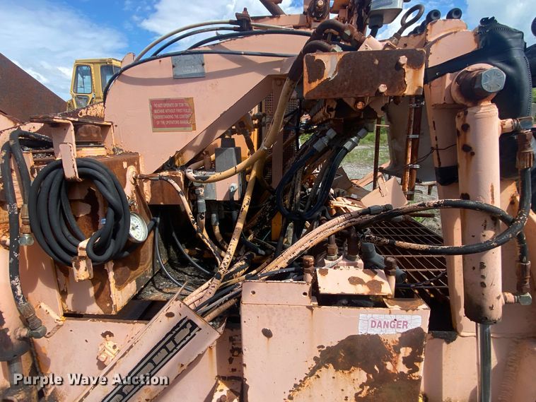 image for item DM4190 LeeBoy L8500T  paver