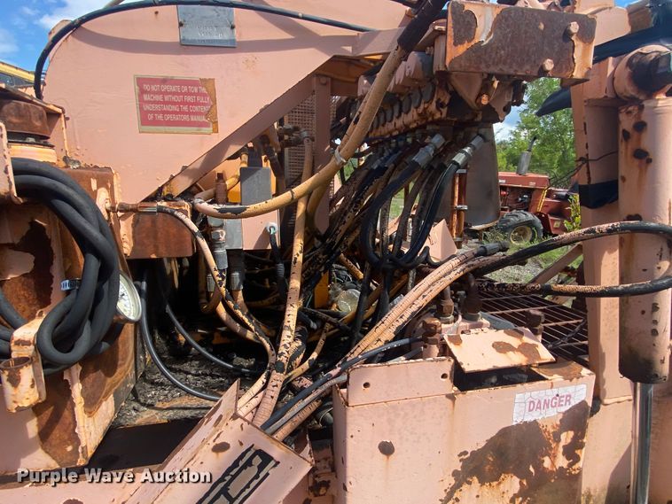 image for item DM4190 LeeBoy L8500T  paver