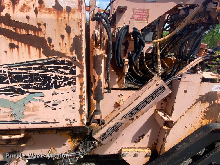 image for item DM4190 LeeBoy L8500T  paver