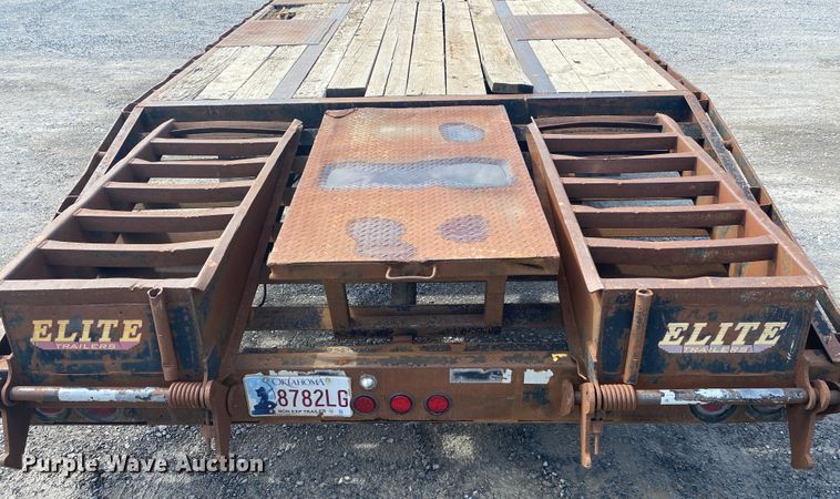 image for item DM4194 2009 Elite Trailers Dovetail-36  equipment trailer