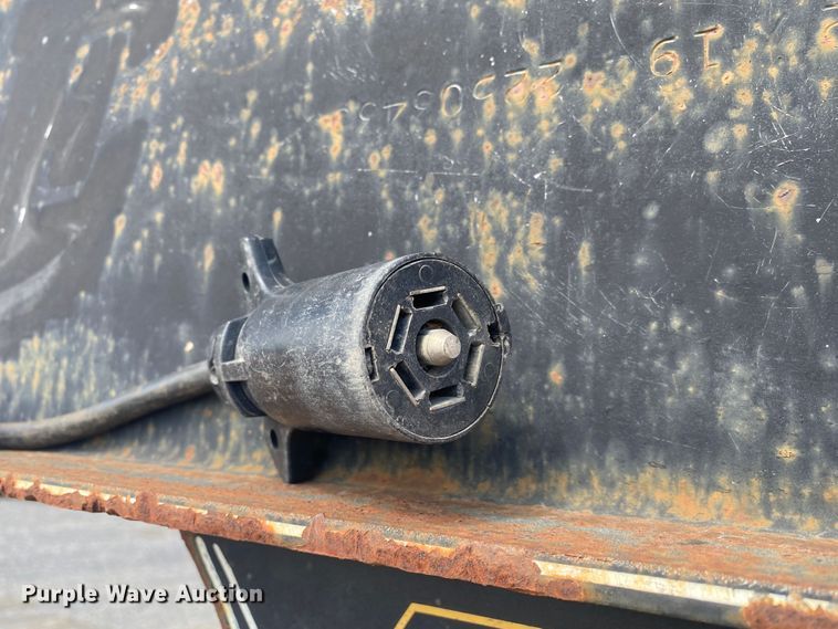 image for item DM4194 2009 Elite Trailers Dovetail-36  equipment trailer