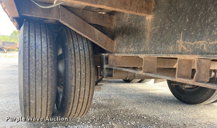 image for item DM4194 2009 Elite Trailers Dovetail-36  equipment trailer