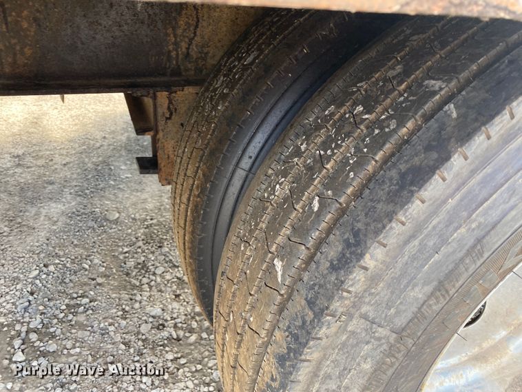 image for item DM4194 2009 Elite Trailers Dovetail-36  equipment trailer