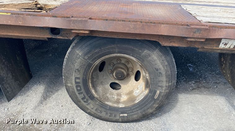 image for item DM4194 2009 Elite Trailers Dovetail-36  equipment trailer