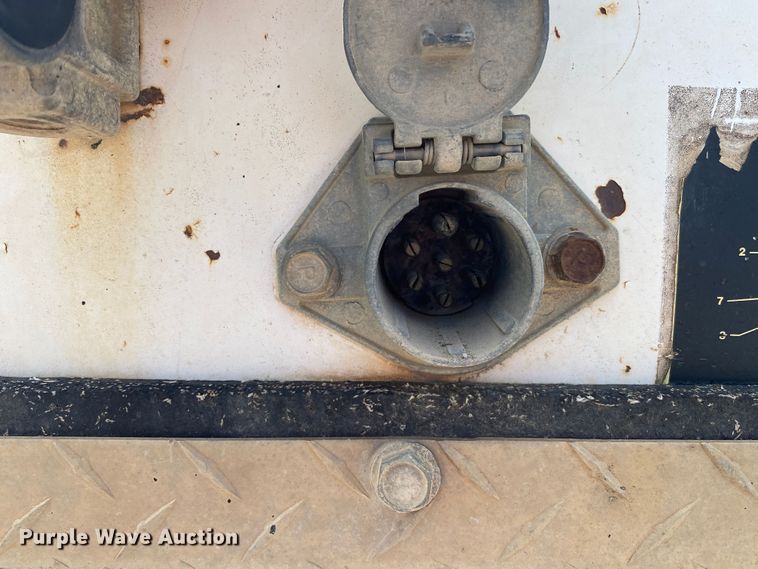 image for item DM4195 2002 Flowboy  bottom dump trailer