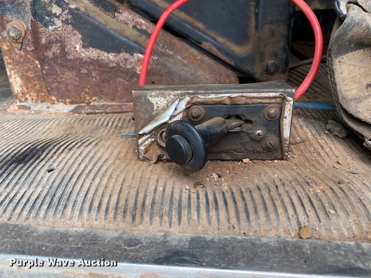 image for item DM4196 2001 Western Star 4964F  manure spreader truck