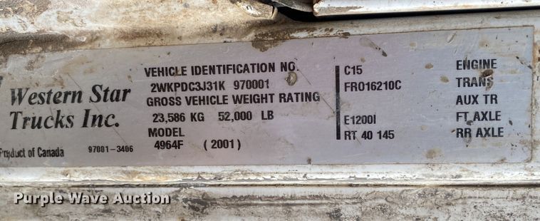 image for item DM4196 2001 Western Star 4964F  manure spreader truck