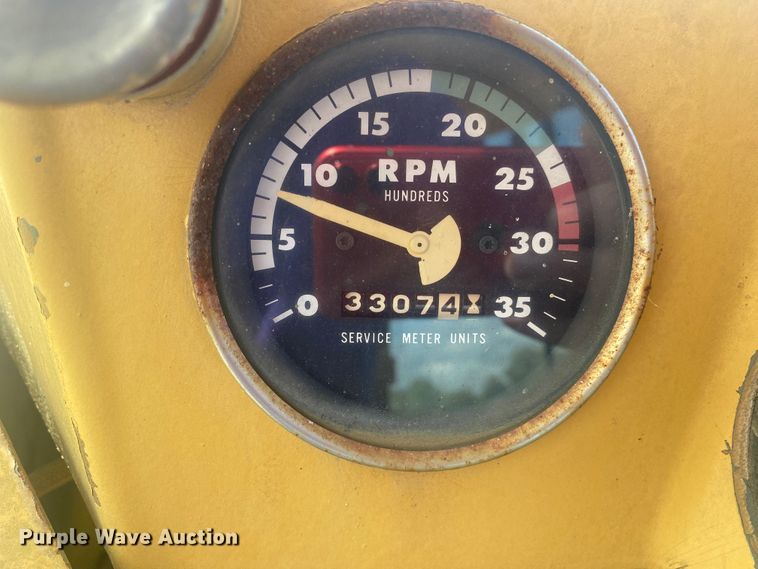 image for item DM4197 1989 Caterpillar 613C  elevating scraper