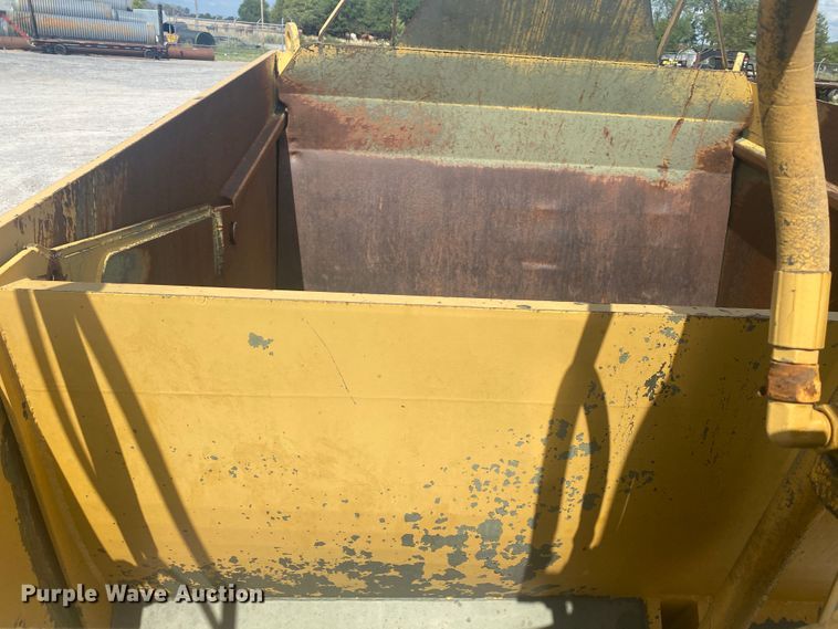 image for item DM4197 1989 Caterpillar 613C  elevating scraper