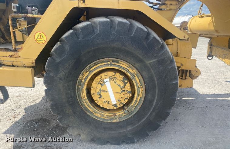 image for item DM4197 1989 Caterpillar 613C  elevating scraper