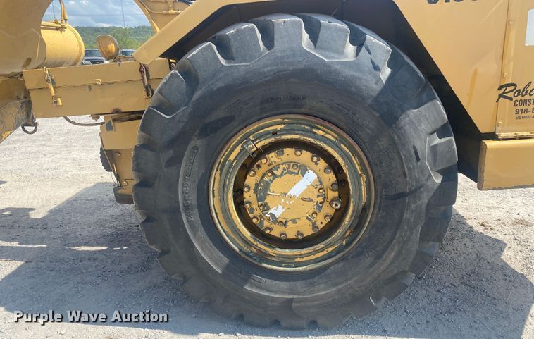 image for item DM4197 1989 Caterpillar 613C  elevating scraper