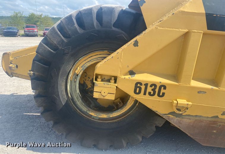 image for item DM4197 1989 Caterpillar 613C  elevating scraper