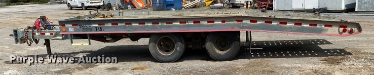 image for item DM4202 2003 American  equipment trailer
