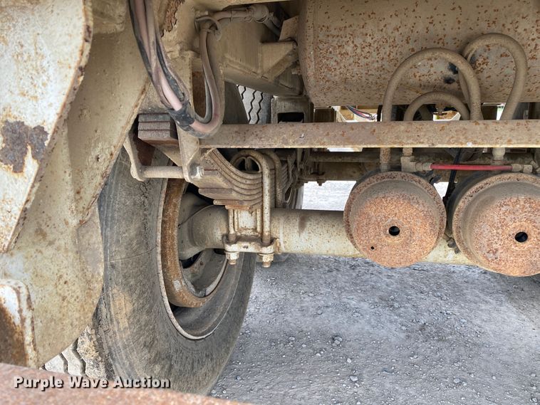 image for item DM4203 2009 Clement 2AT1210S  end dump pup trailer