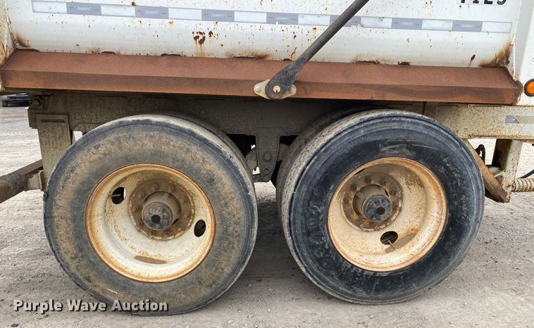 image for item DM4203 2009 Clement 2AT1210S  end dump pup trailer