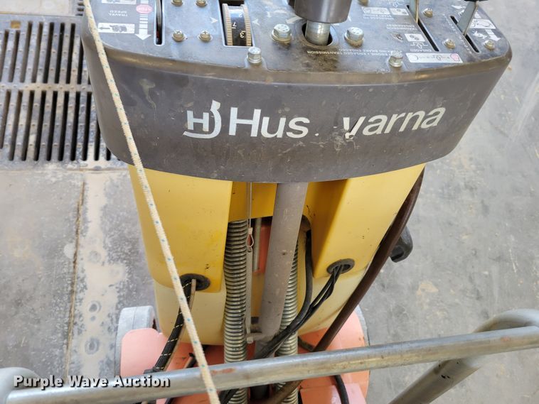 image for item DM7989 Husqvarna FS524  concrete saw