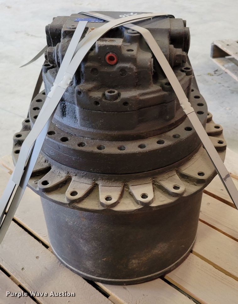 image for item DM7995 Kayaba Industry B0240-93032  final drive assembly