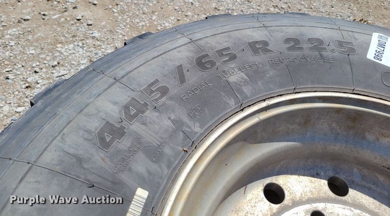 image for item DM7998 (4) Michelin tires and wheels
