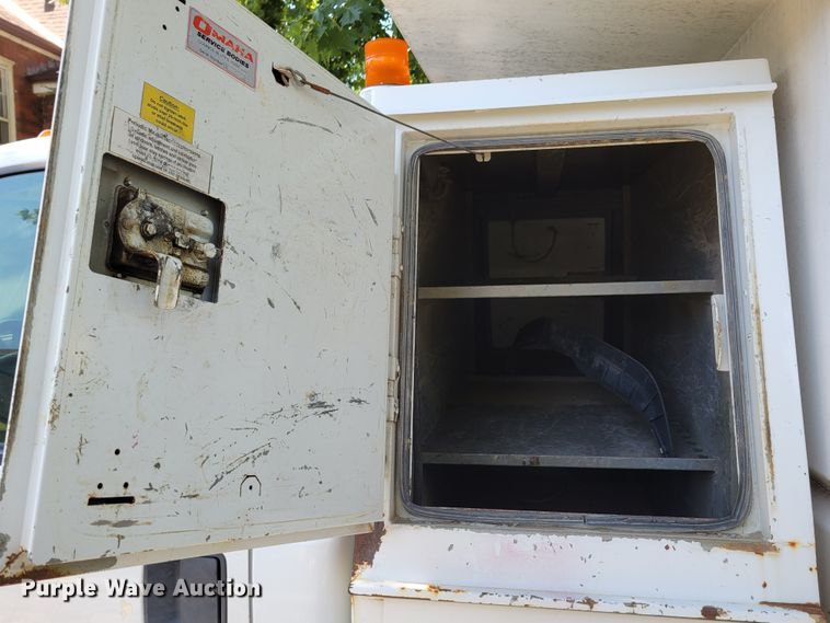 image for item DM8009 2008 Ford F550 Super Duty XL dump truck