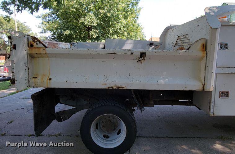 image for item DM8009 2008 Ford F550 Super Duty XL dump truck