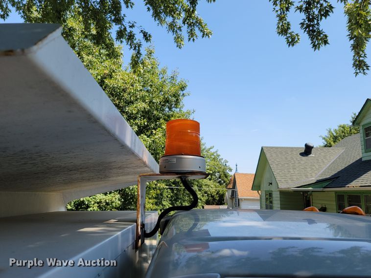 image for item DM8009 2008 Ford F550 Super Duty XL dump truck