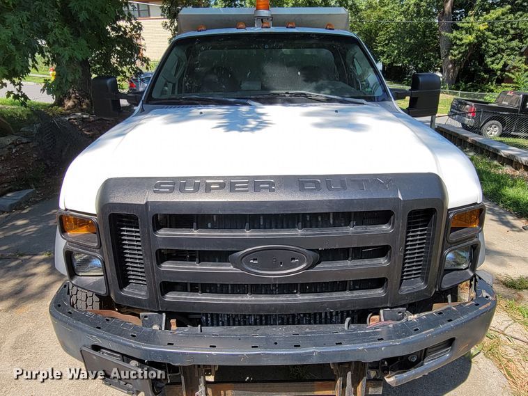 image for item DM8009 2008 Ford F550 Super Duty XL dump truck