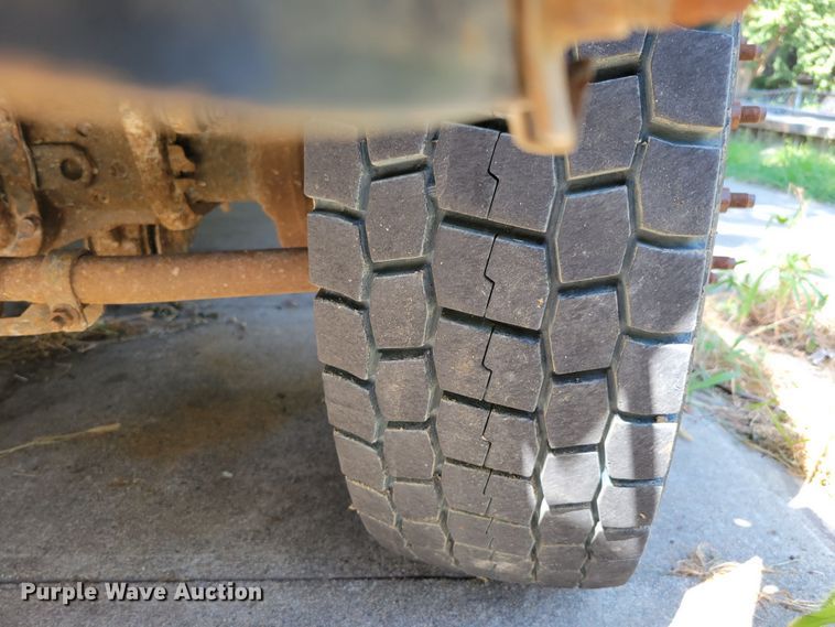 image for item DM8009 2008 Ford F550 Super Duty XL dump truck