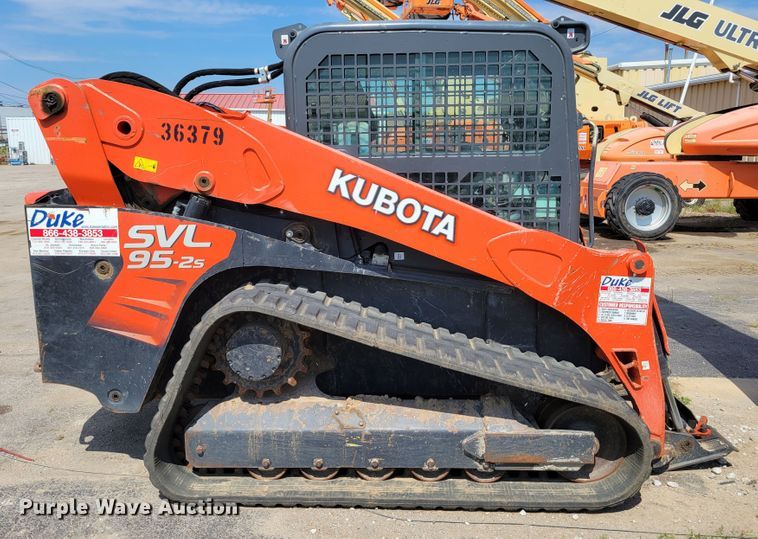 image for item DM8010 2017 Kubota SVL95-2S  tracked skid steer loader