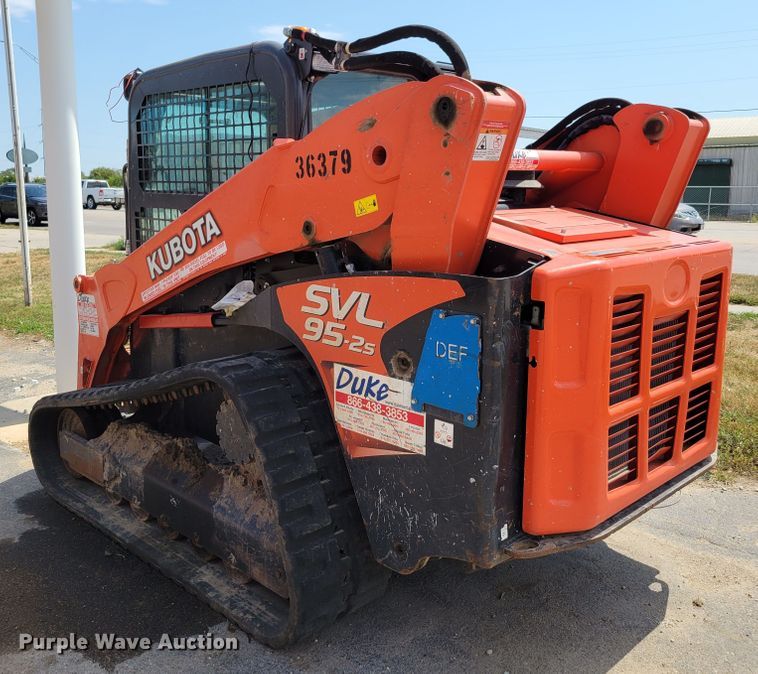 image for item DM8010 2017 Kubota SVL95-2S  tracked skid steer loader