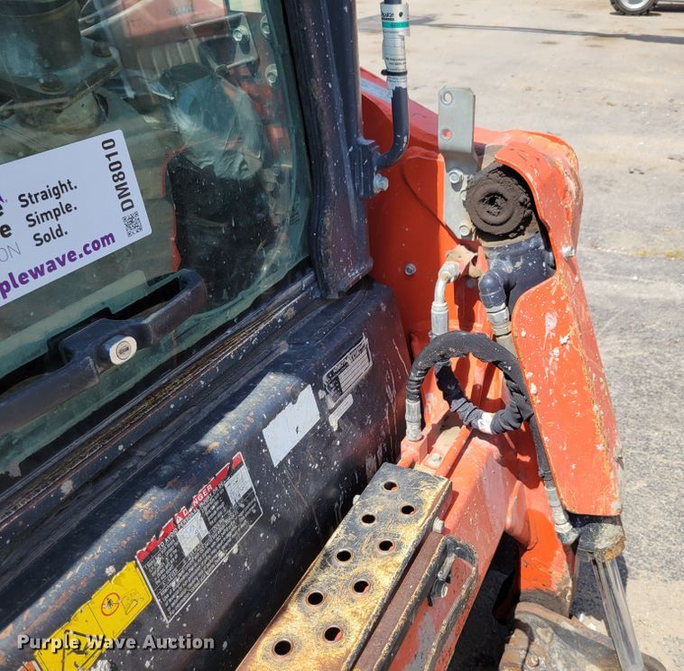 image for item DM8010 2017 Kubota SVL95-2S  tracked skid steer loader