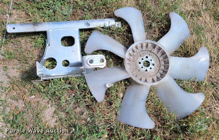 image for item DM8010 2017 Kubota SVL95-2S  tracked skid steer loader