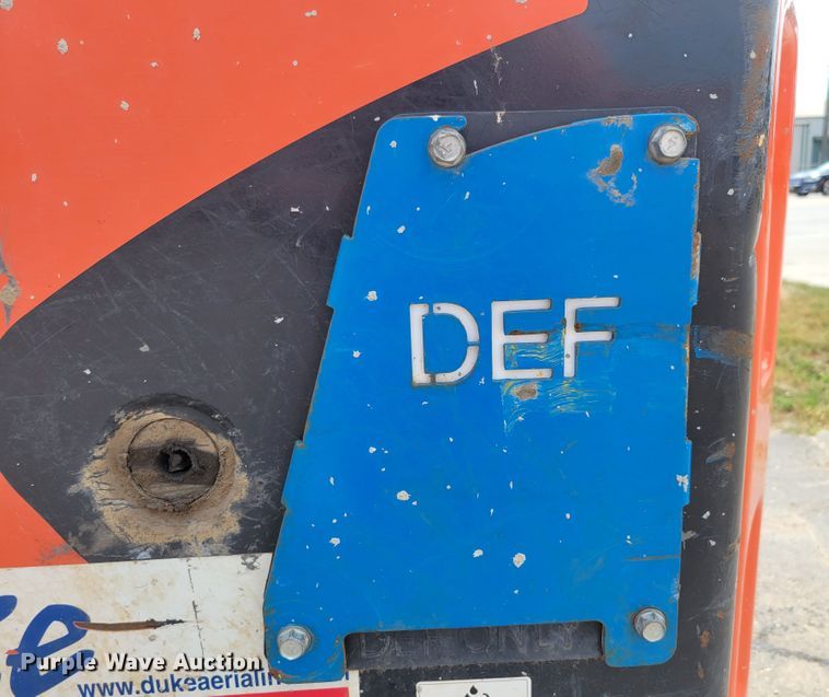 image for item DM8010 2017 Kubota SVL95-2S  tracked skid steer loader