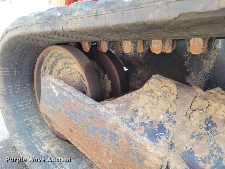 image for item DM8010 2017 Kubota SVL95-2S  tracked skid steer loader