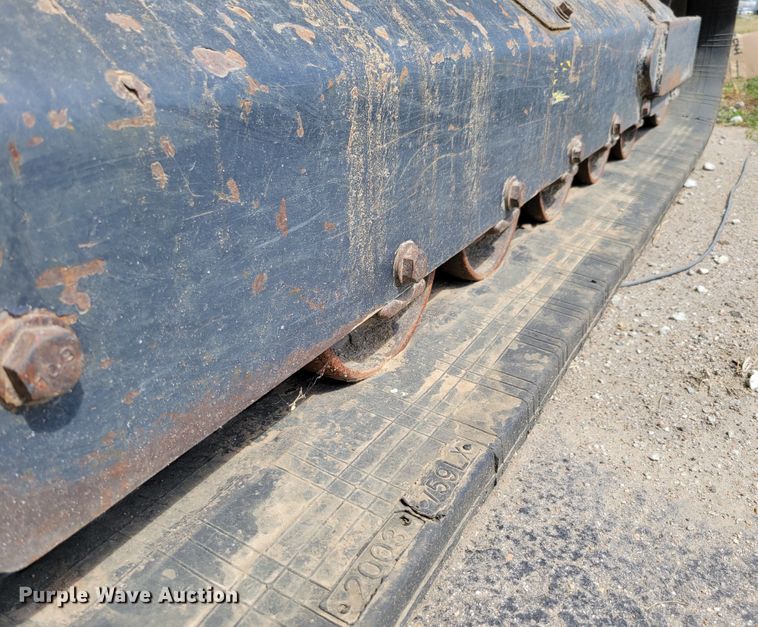 image for item DM8010 2017 Kubota SVL95-2S  tracked skid steer loader