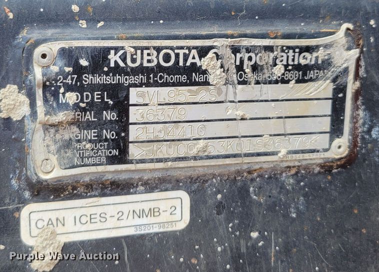 image for item DM8010 2017 Kubota SVL95-2S  tracked skid steer loader