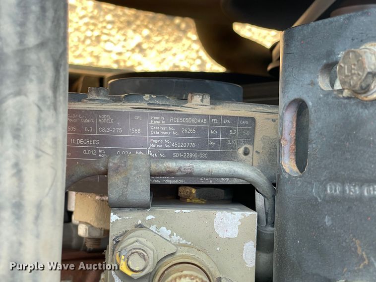 image for item DN5138 1995 Freightliner FL70  Figure 8 fiber optic reel truck