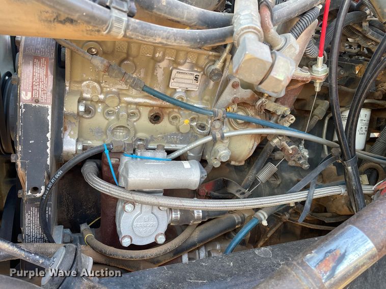 image for item DN5138 1995 Freightliner FL70  Figure 8 fiber optic reel truck