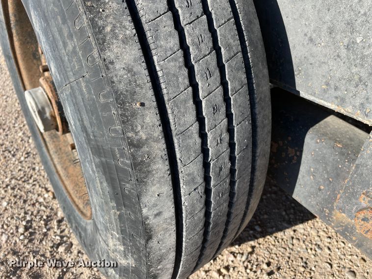 image for item DN5140 2010 Belshe BF9T  equipment trailer