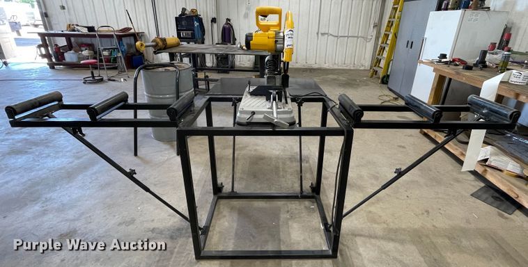 image for item DN5142 DeWalt D28715  metal cutting saw