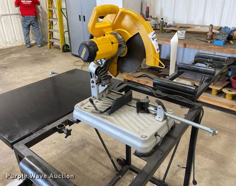 image for item DN5142 DeWalt D28715  metal cutting saw