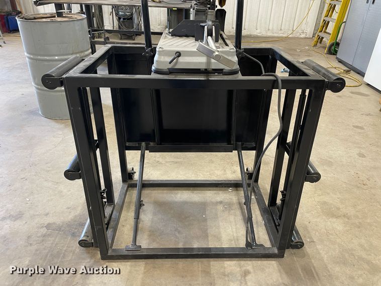 image for item DN5142 DeWalt D28715  metal cutting saw