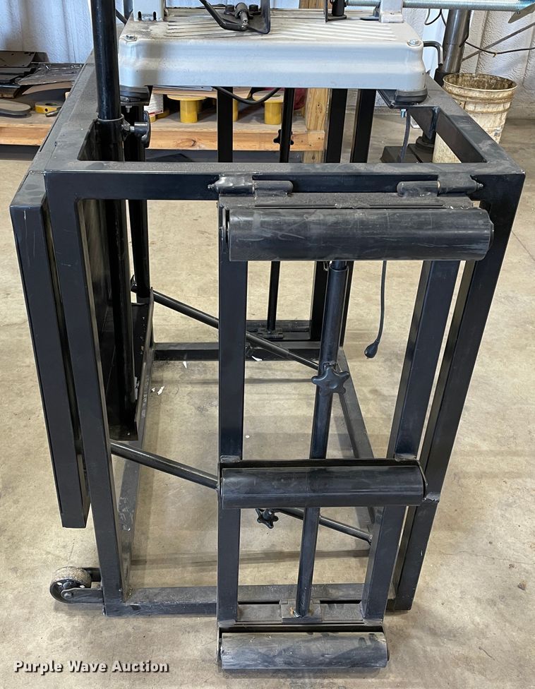 image for item DN5142 DeWalt D28715  metal cutting saw