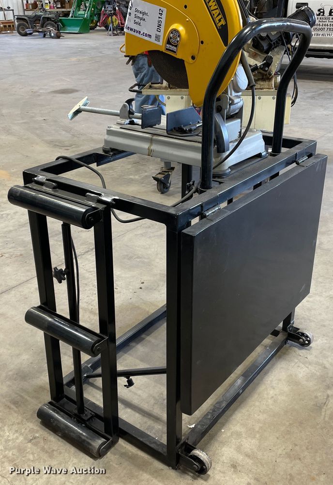 image for item DN5142 DeWalt D28715  metal cutting saw