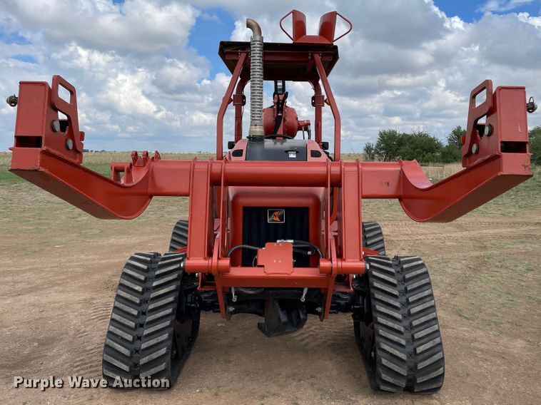 image for item DN5157 2017 Ditch Witch RT80 Quad  vibratory cable plow